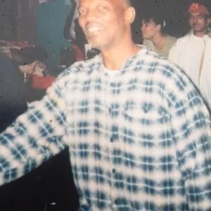 Meet your Posher, Derrick